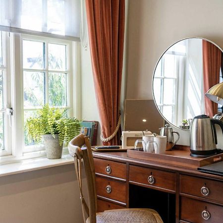 High Corner Inn Godshill  Eksteriør billede
