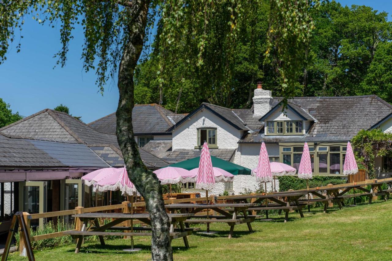 High Corner Inn Godshill  Eksteriør billede