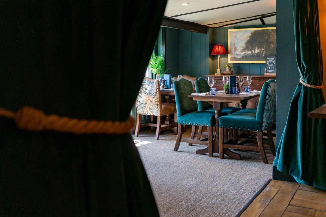 High Corner Inn Godshill  Eksteriør billede