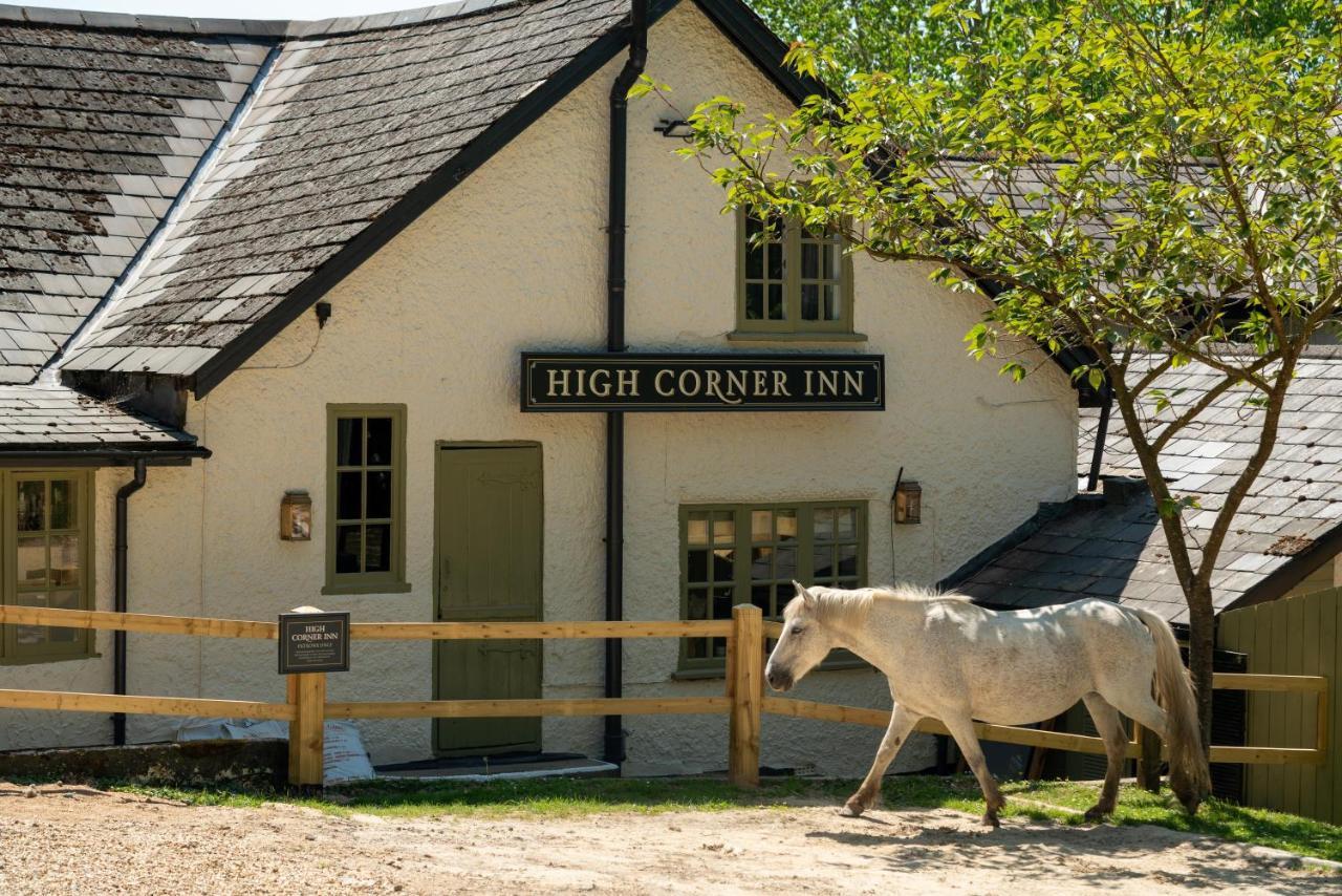 High Corner Inn Godshill  Eksteriør billede