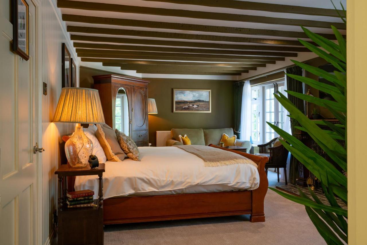 High Corner Inn Godshill  Eksteriør billede