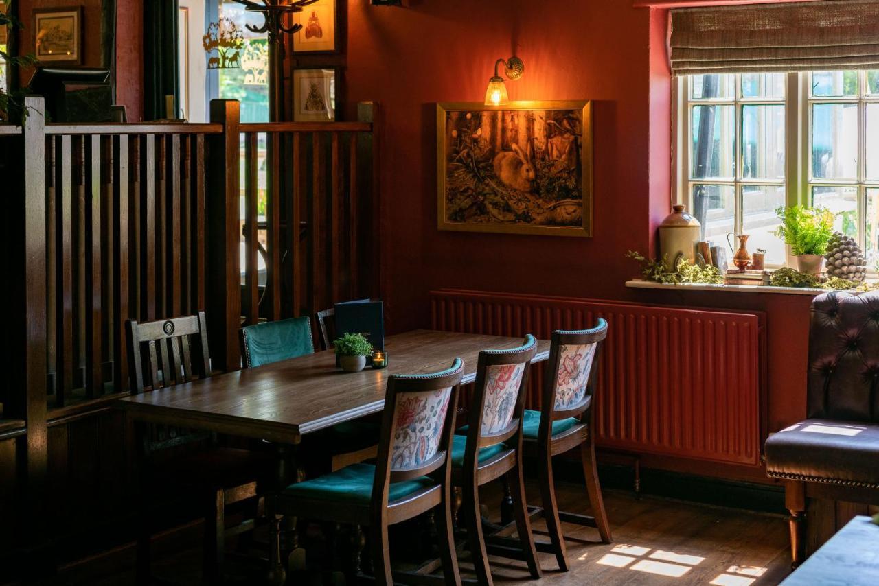 High Corner Inn Godshill  Eksteriør billede
