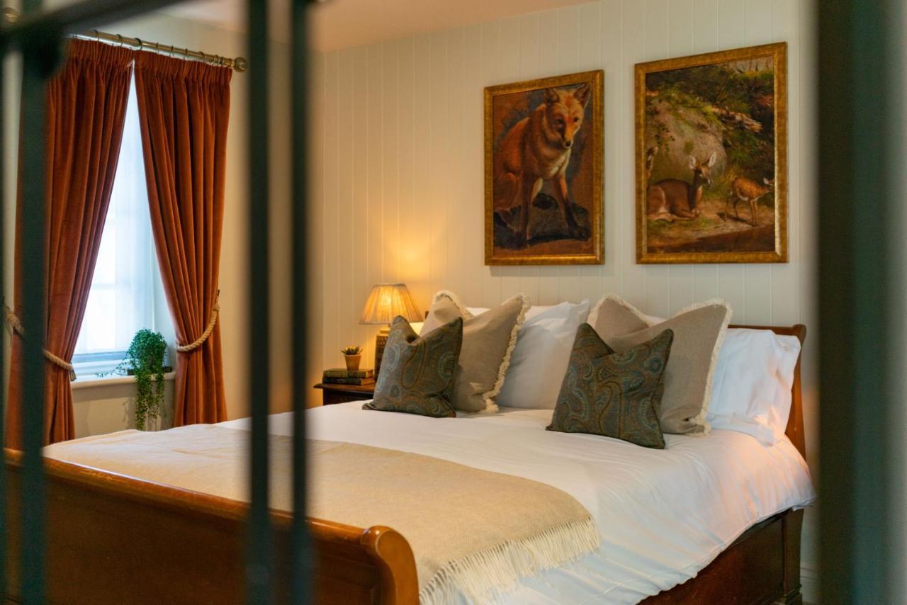 High Corner Inn Godshill  Eksteriør billede