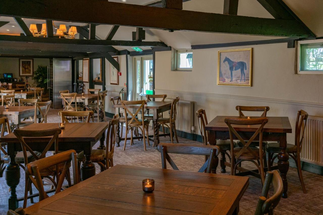 High Corner Inn Godshill  Eksteriør billede