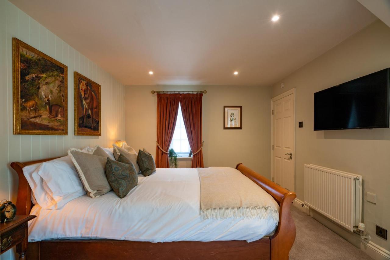 High Corner Inn Godshill  Eksteriør billede
